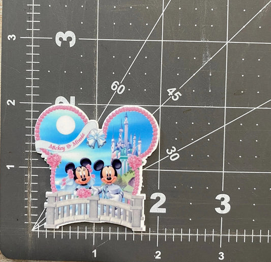 Disney Mickey and Minnie Mouse Flat Back Planar Resin